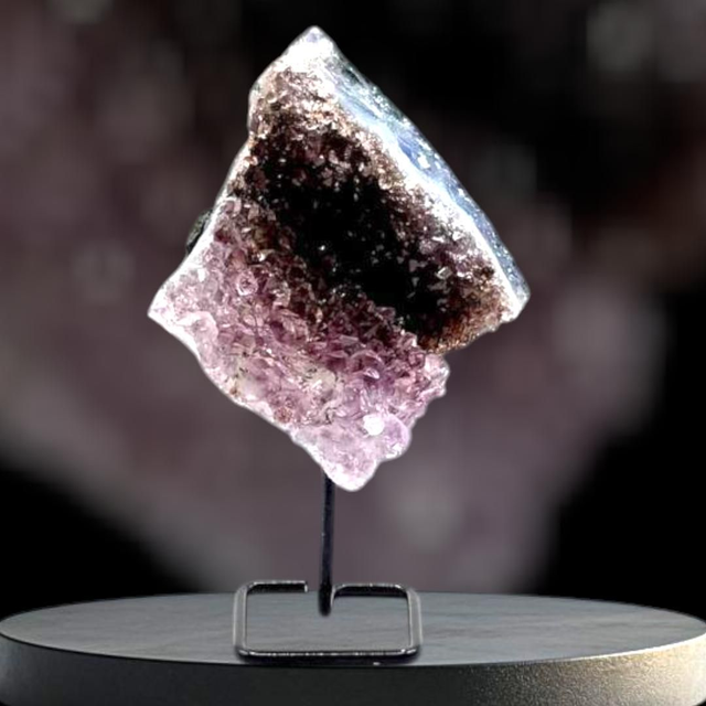 Druse d&#039;Améthyste sur pied d-2