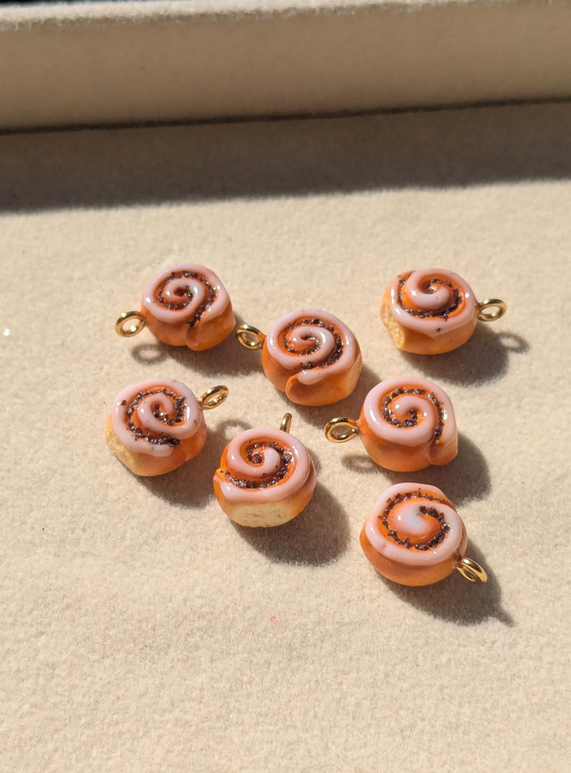 Charm cinnamon roll