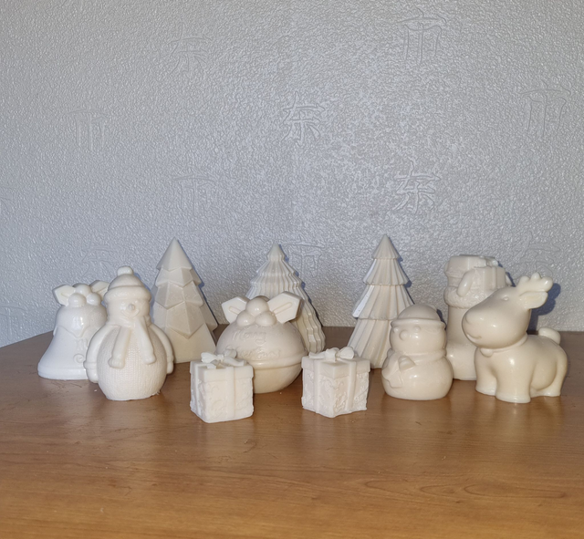 Pillar Candles Christmas (Various)