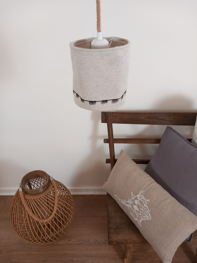 Abat-jour en lin -suspension baladeuse peinte à la main diamètre 15 cm