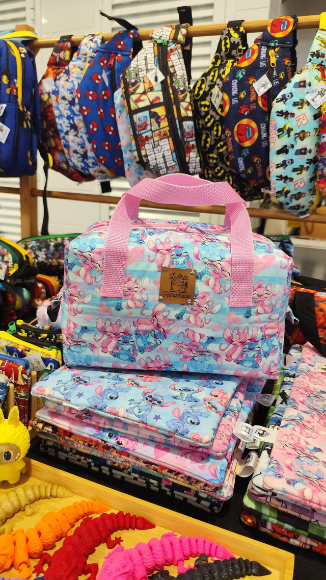 Lancheira térmica Stitch