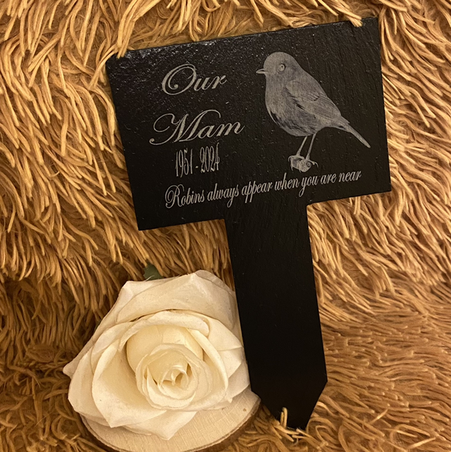 Planter Tribute Markers Medium 