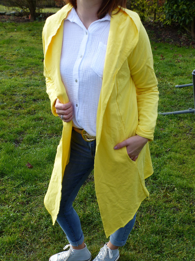 long gilet capuche jaune