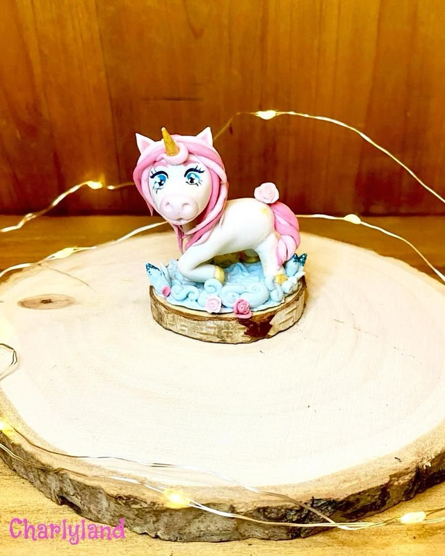 Mini licorne