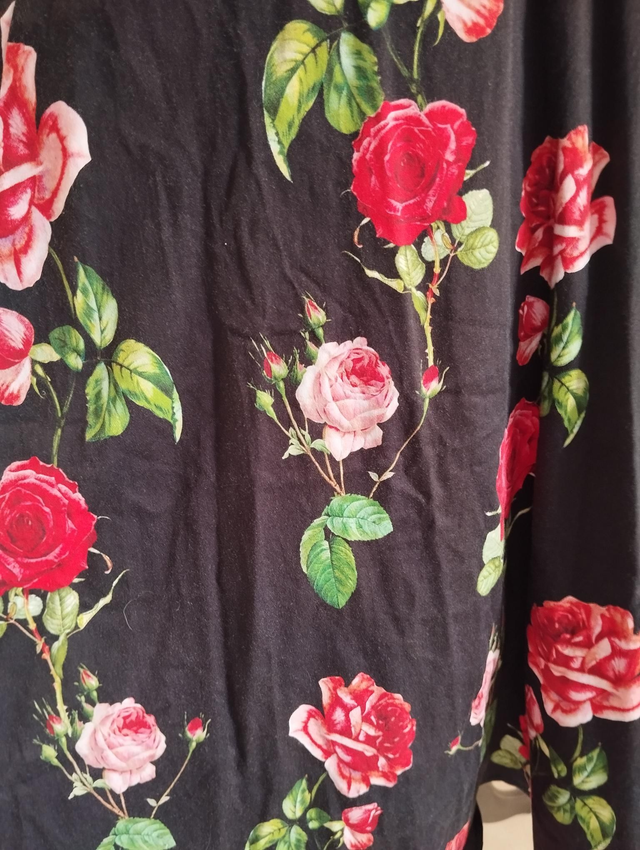 Robe Hearts Roses Black Red Roses T42/44