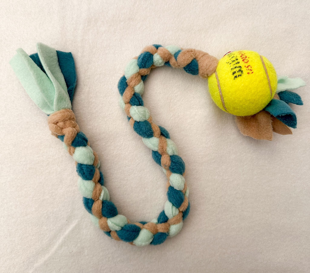 Trektouw met bal (55cm)