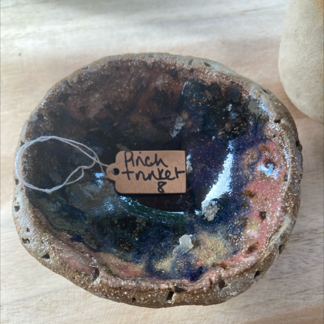 Small clay pinch trinket