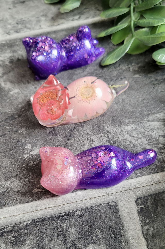 Cat Ornaments | Pen or Paintbrush Rest Holder & Desk Decor