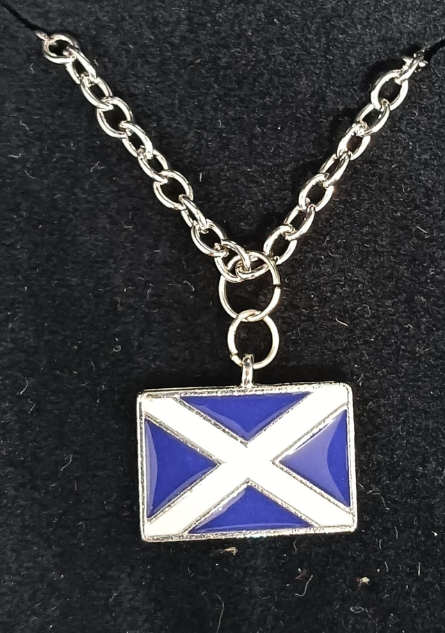 Enamel Scotland Flag Pendant Necklace.