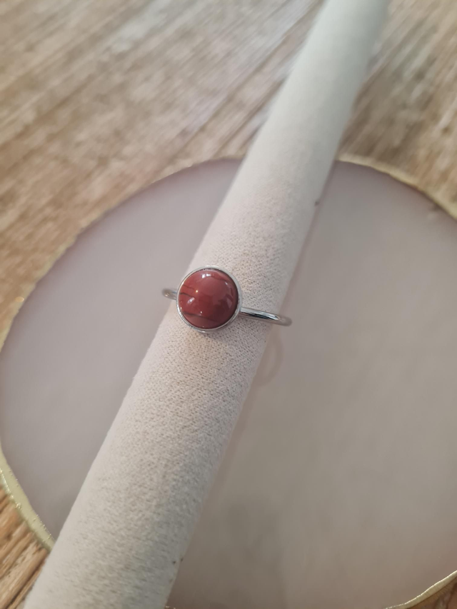 Bague jaspe rouge