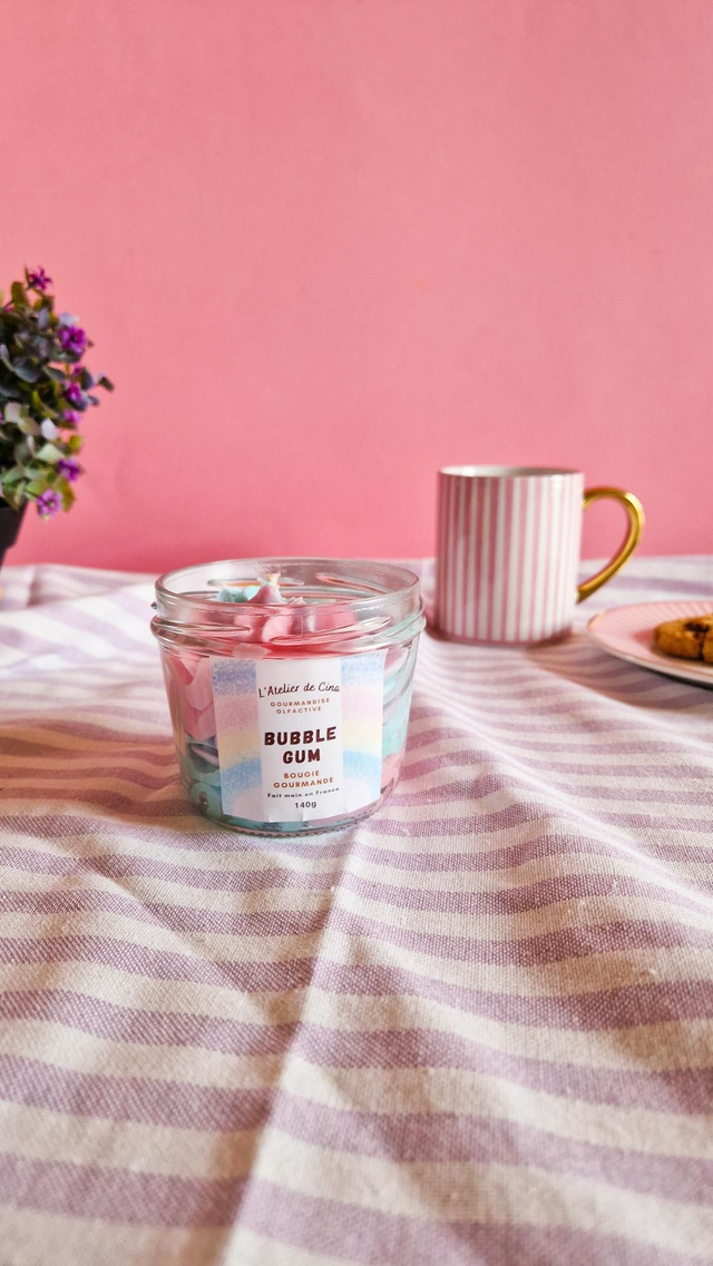 Bubble gum - Bougie chantilly gourmande parfumée