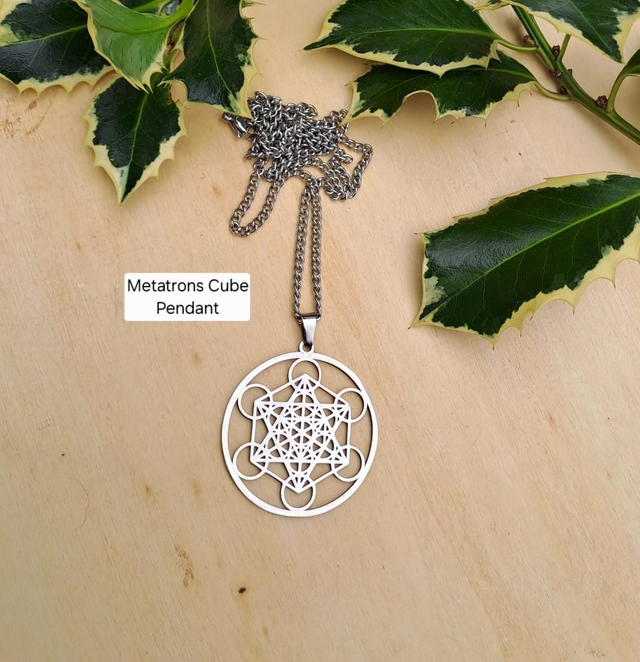 METATRONS CUBE PENDANT