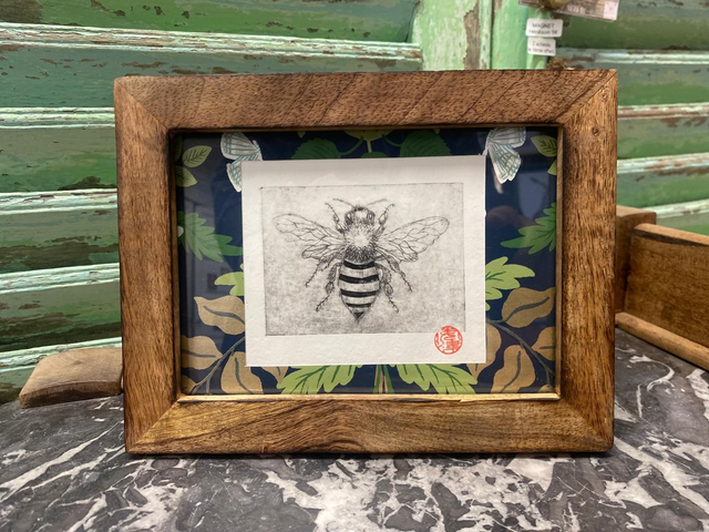 L&#039;abeille qui se prend pour un bourdon