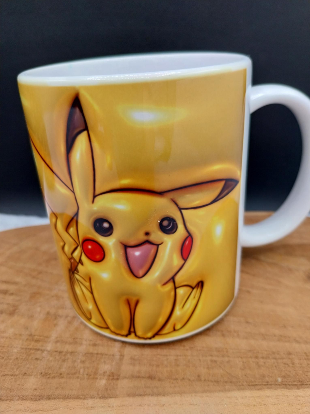 Mug Pikachu (à l'envers)