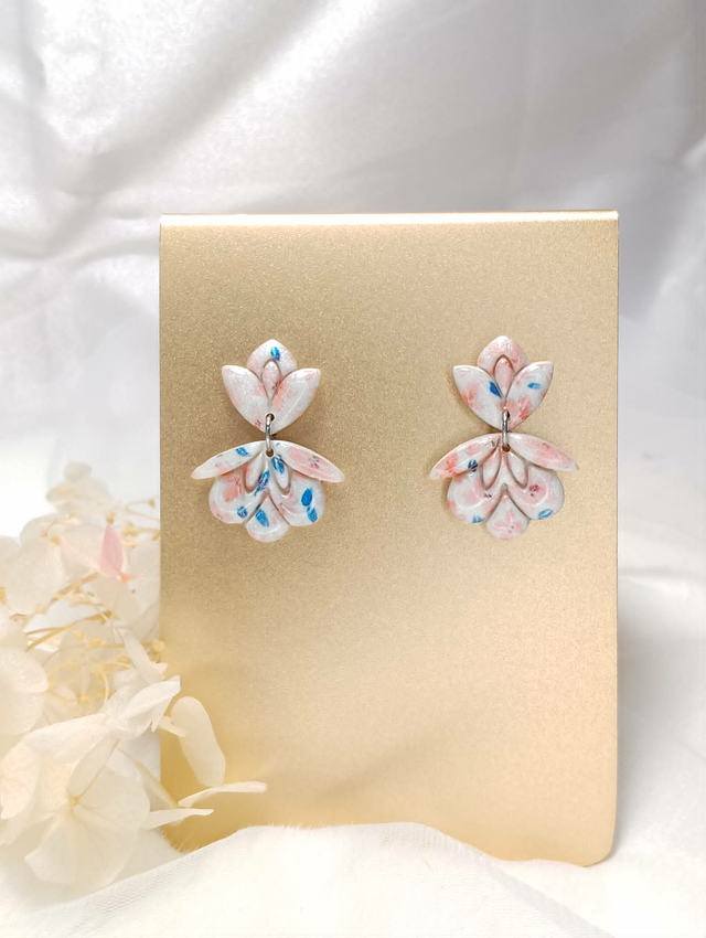 Boucles d'Oreilles : "Éclosion Pastel"