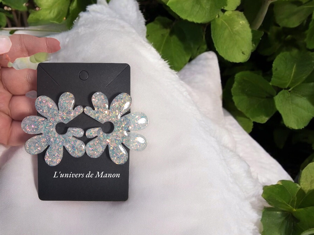 Boucles d&#039;oreilles &quot; Julia &quot;  en résine et paillettes pour femme, tendance 