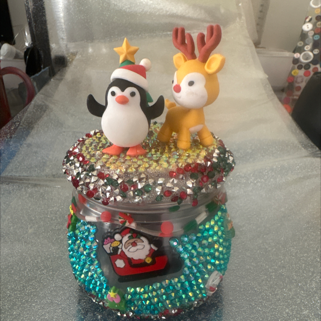 Christmas bling pot
