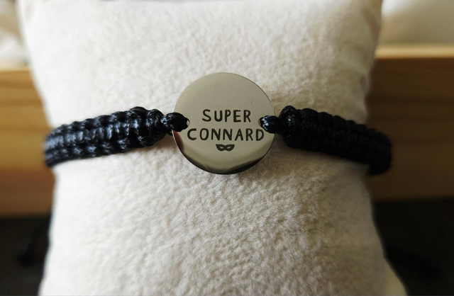 Bracelet &quot;super connard &quot;