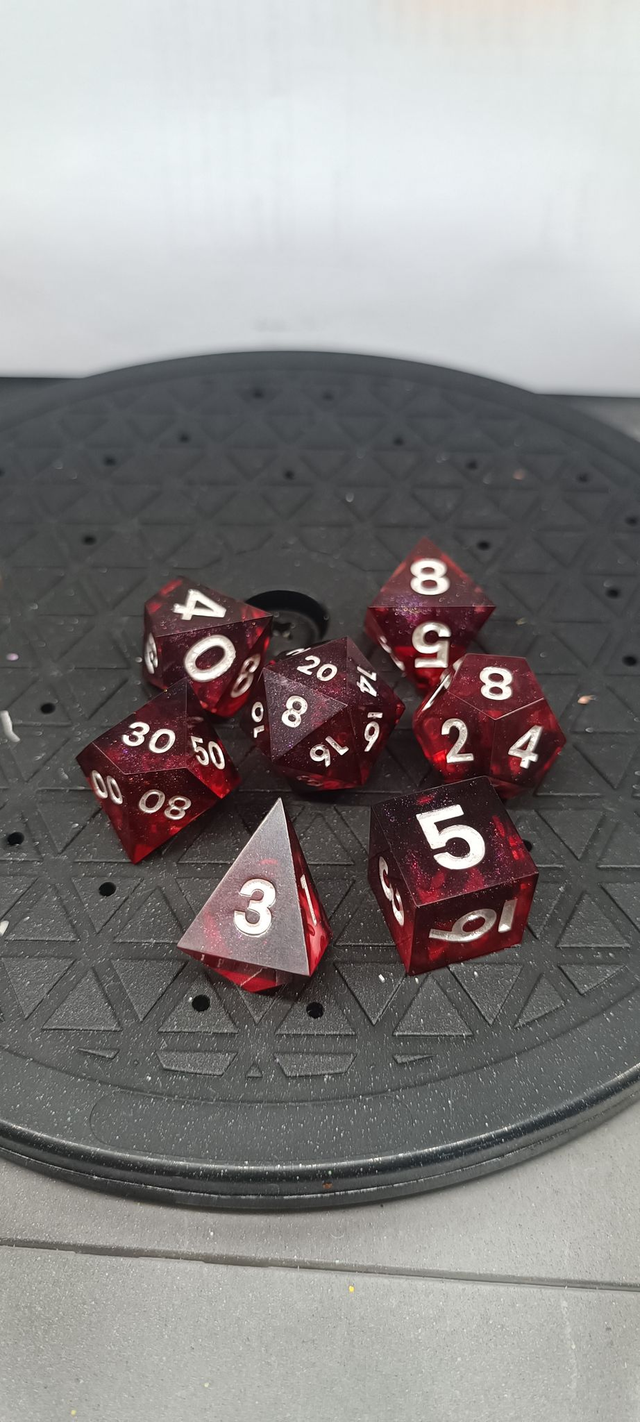 "Red Tendrils" Dice Set