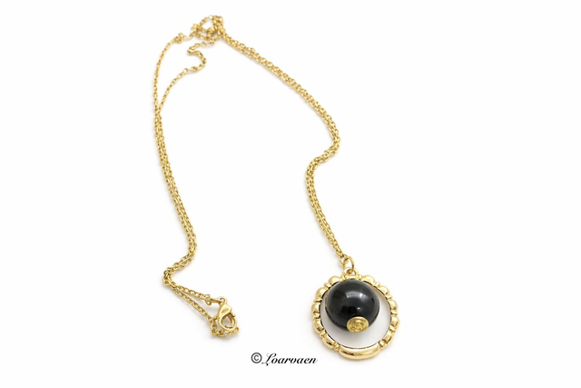 Collier Acier Inoxydable Doré à l’Or Fin 18K &amp; Tourmaline Noire – Protection et Élégance