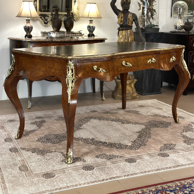 Secretária Bureau-Plat estilo Luís XV 