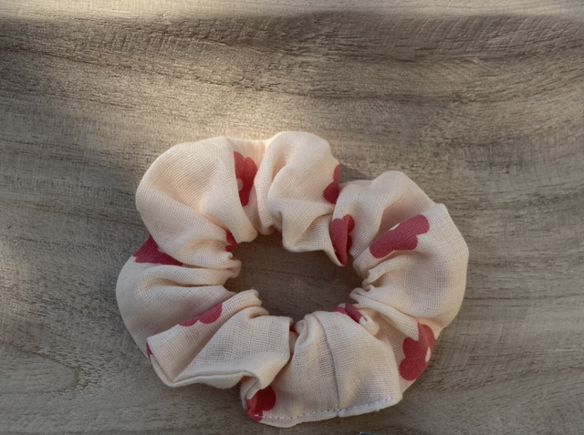 Chouchou fleurs roses