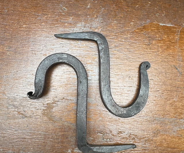Nail drive hooks 
