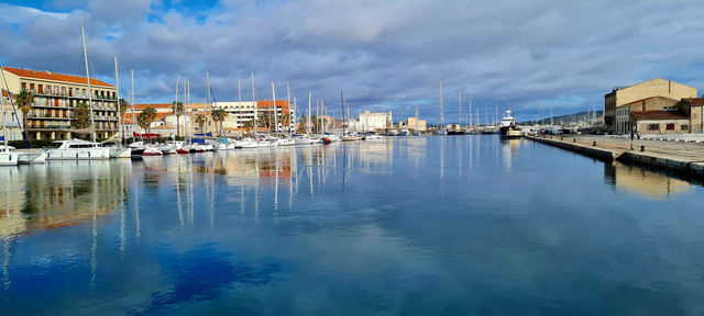 Visite guidée les Quatre Ponts &amp; Scène Nationale 2h - 35€ par pers - 2 pers. Minimum