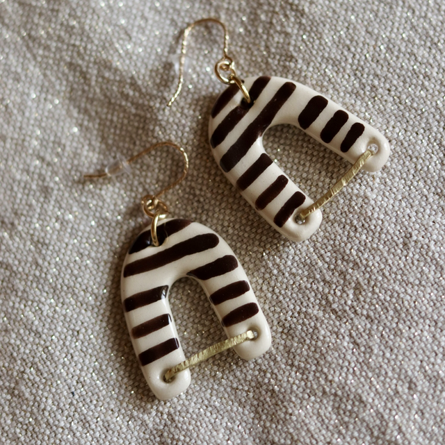 Boucles d’oreilles en céramique - or et laiton 