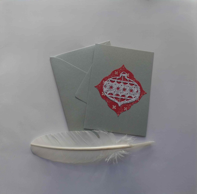 La carte à la boule de Noël