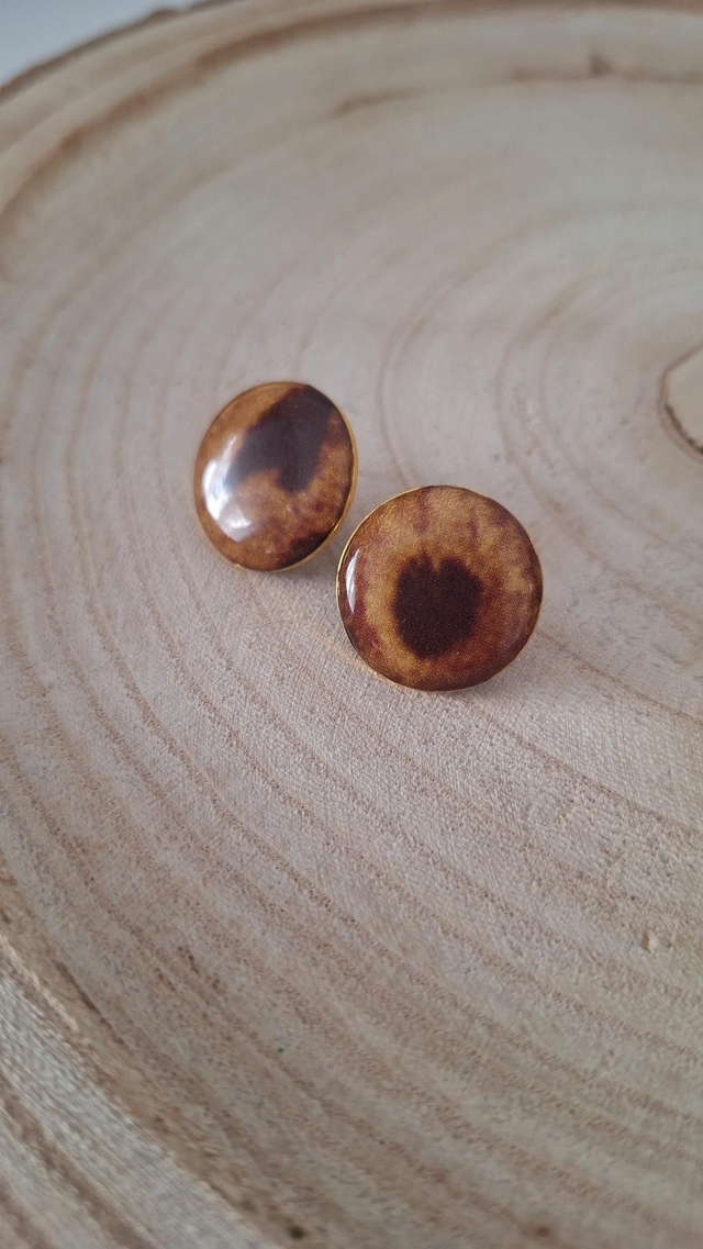 Puces d'oreilles rondes effet léopard 