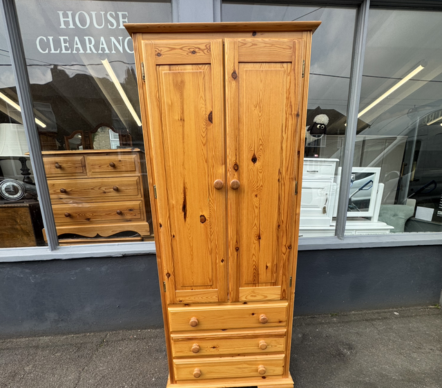 Solid Pine Double Wardrobe With Drawers