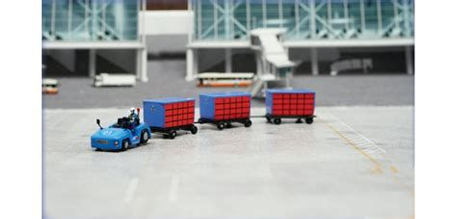 Cargo Cart Set (Traktor und 3 Dollys)