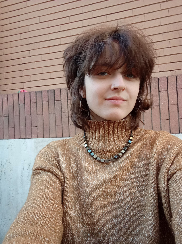 Collana con cubi di Pirite naturale, intrecciata con filo cerato 
