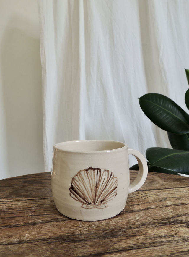 Medium Coffee Mug | Shell