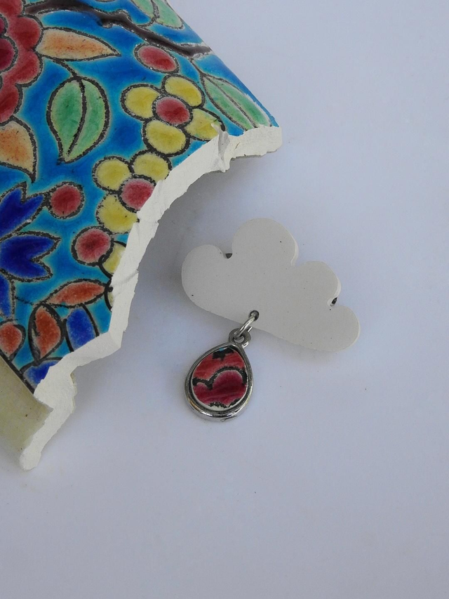 Broche nuage - faience - Gien et Emaux de Longwy no.1