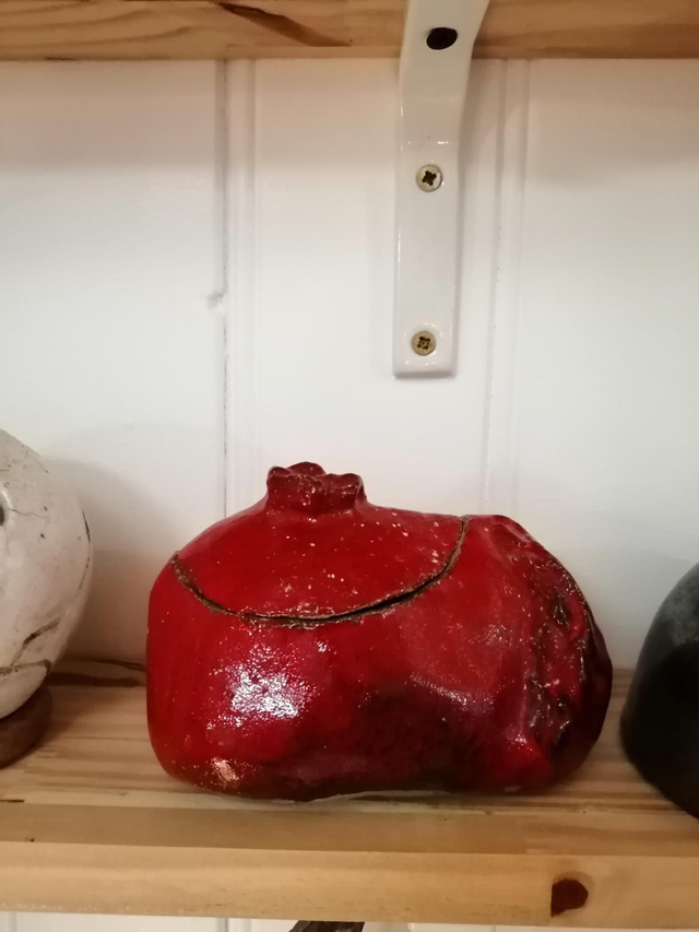 Boîte céramique rouge