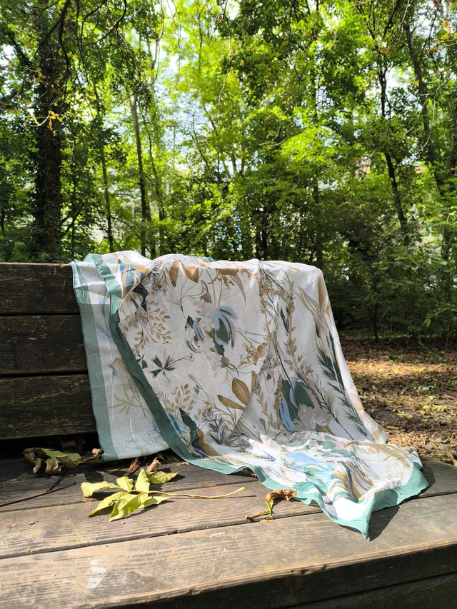 Kopftuch mit Muster Eukalyptus 