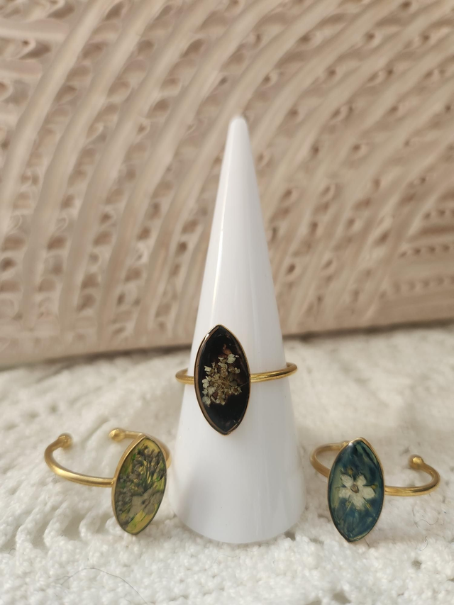 Bague ovale noire or