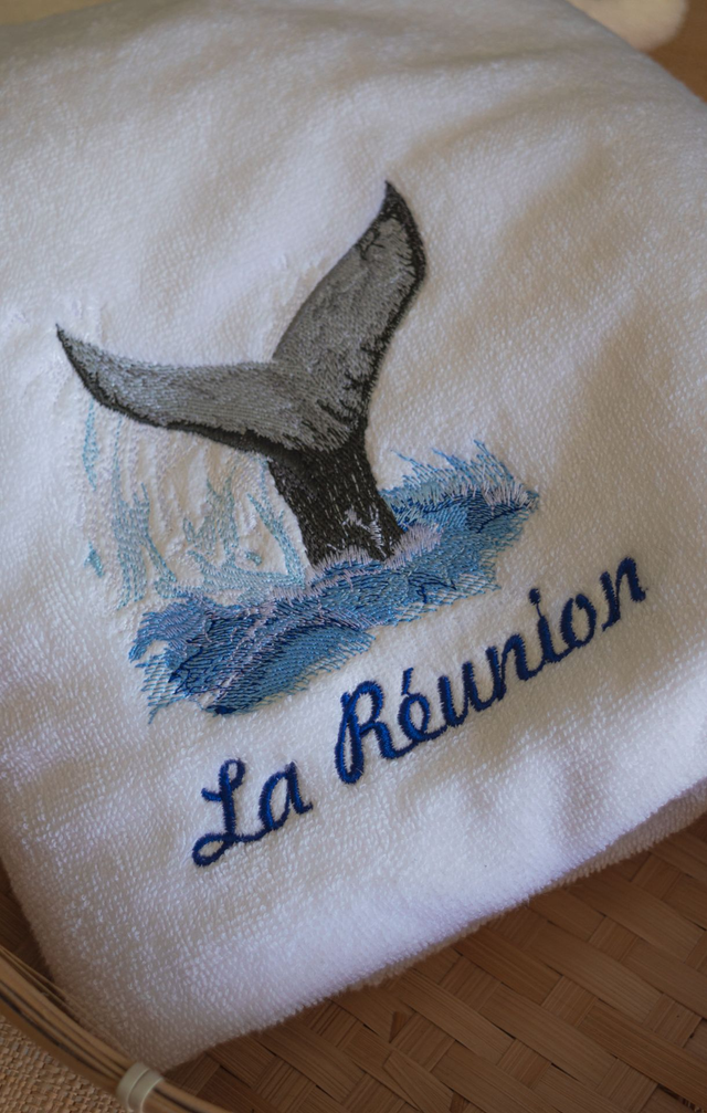 Serviette de bain Baleine "La Réunion"