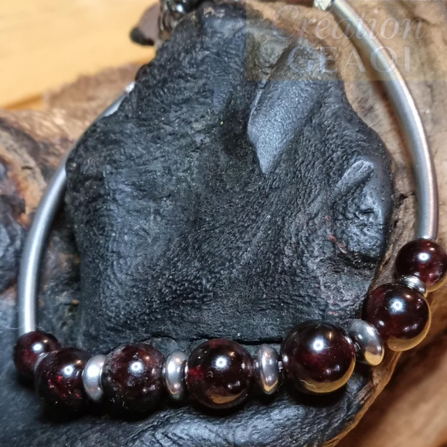 Jumelle Élégante Grenat