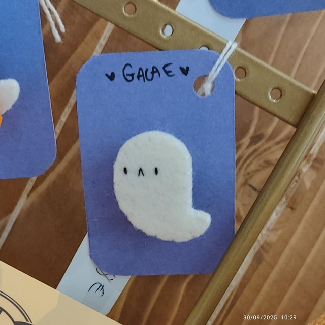 Broche fantôme &quot;Galae&quot;