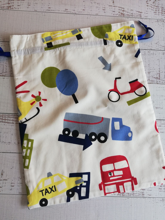 PE Kit Drawstring Bag