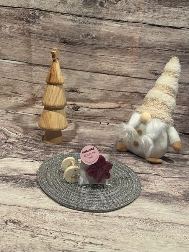 Fondant parfumé Bûche de Noël - 12 grammes