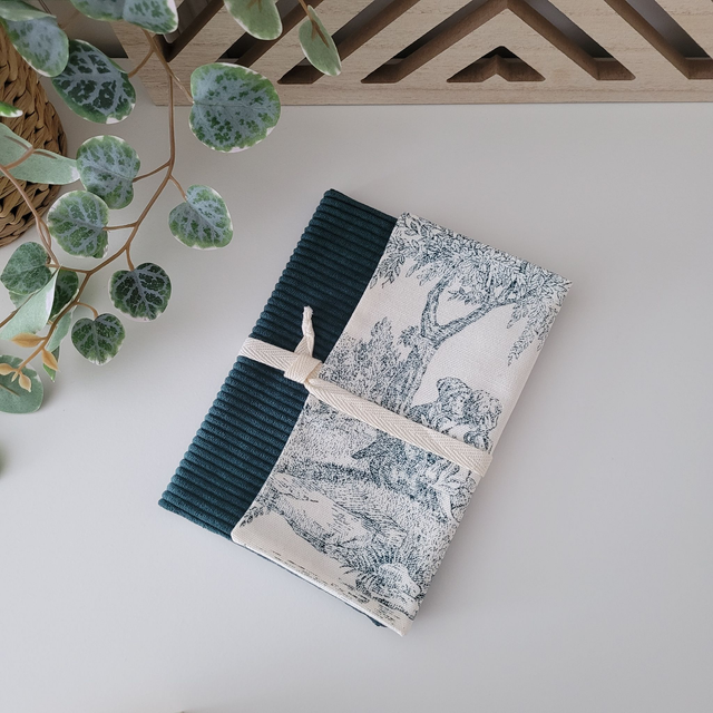 Couverture à livre Ninon Toile de Jouy Vert sapin