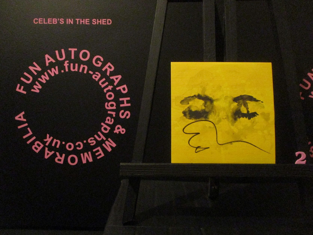 Ed Sheeran - 'Eyes Closed' Authentic Autographed Single Cover (2)