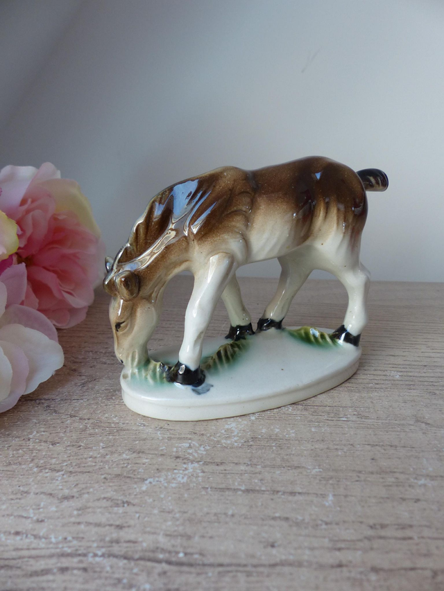 Figurine âne, cheval ou poney broutant en céramique Vintage fabriqué au Japon, décoration centre équestre maison à la campagne ferme ranch