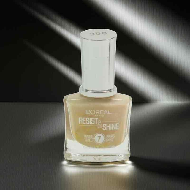 L’Oreal Paris Resist &amp; Shine UV Colour Protect Nail Polish – Beige | Makeup &amp; Nails