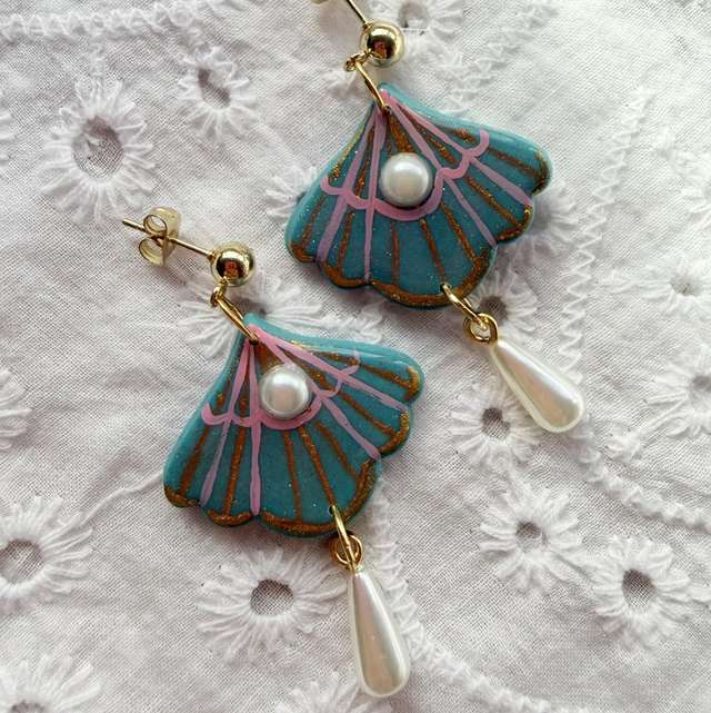 Turquoise Seashell Pearl Dangly Earrings