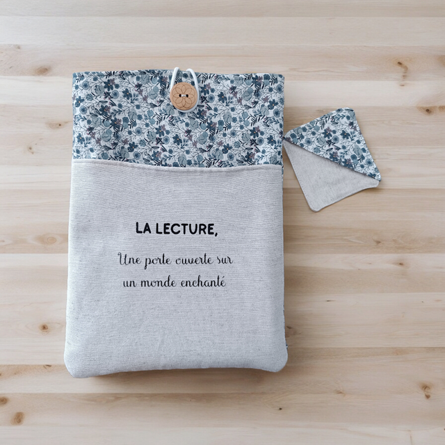 Pochette livre + marque page personnalisable 